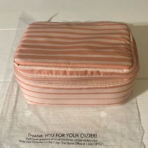 NWT ThirtyOne Baubles & Bracelets Case